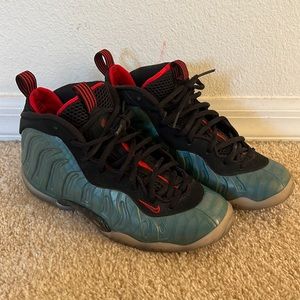 Gone Fishing Nike Foamposits